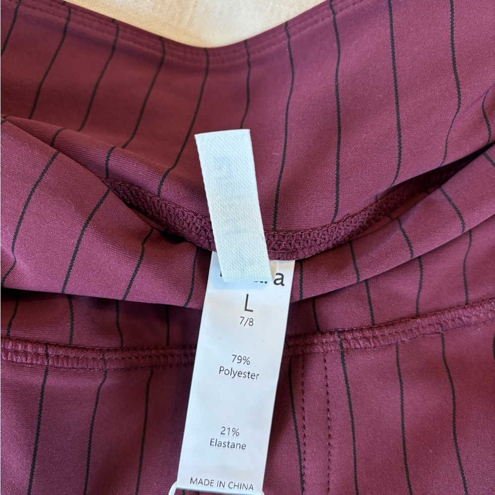 HALARA NWT large women’s Burgundy Pinstripe Ponte Pants 7/8 length - Picture 3 of 7